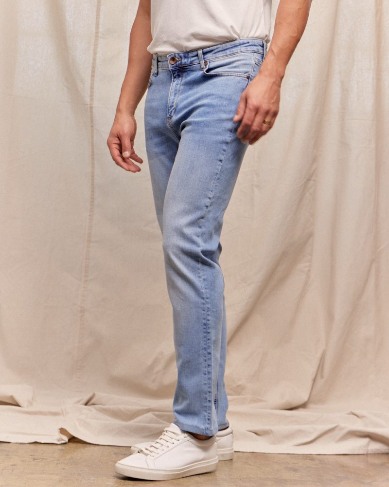 R51andCANDIANIDENIM ItalianStretchJean CarloWash RYE51 June2024 On model 3625 1