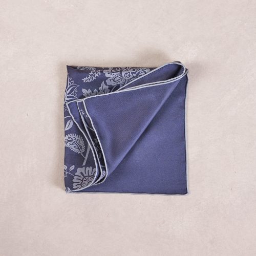 TheAmpio FloralBlurSilkPocketSquare Navy 02