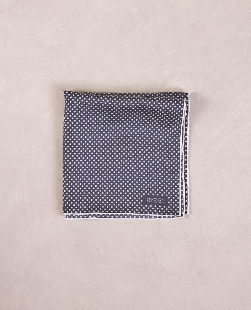 TheAmpio PinDotSilkPocketSquare Black White 01