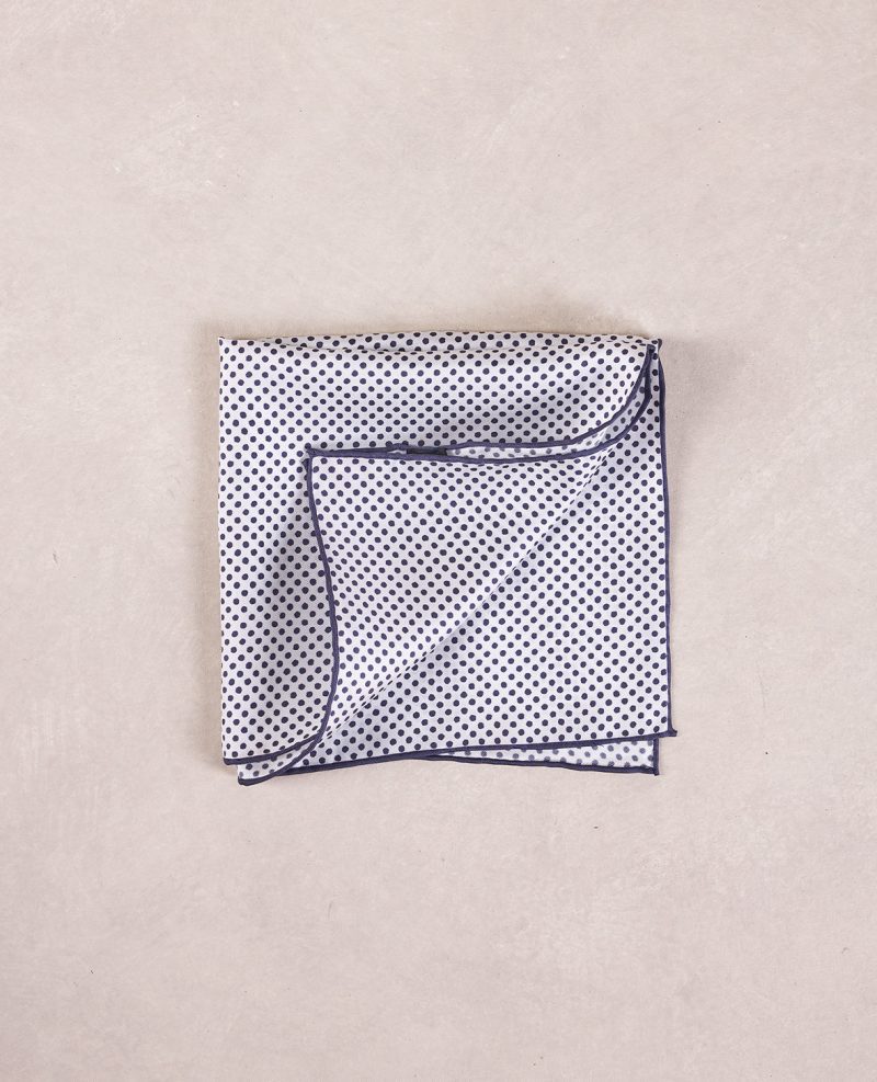 TheAmpio PolkaDotSilkPocketSquare Navy 02