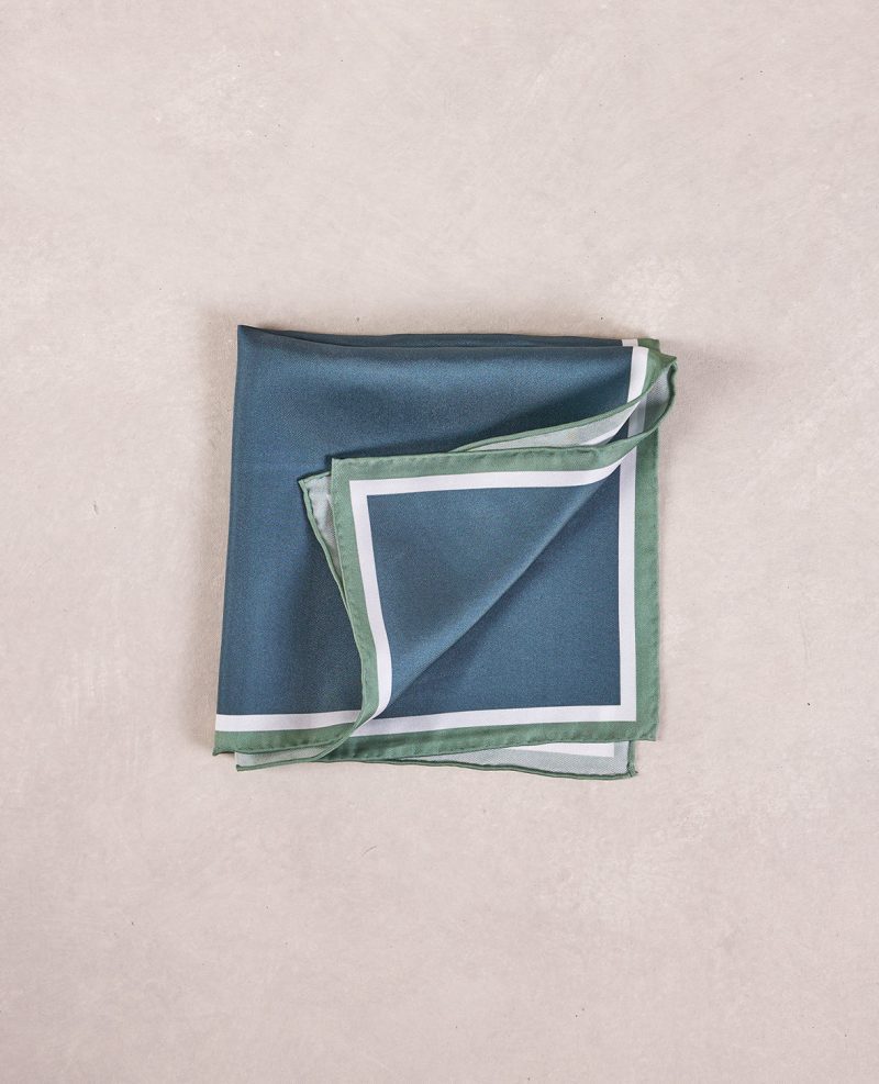 TheAmpio SolidDoubleBorderSilkPocketSquare GreenHaze 02