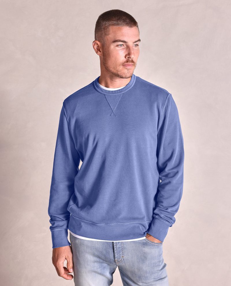 TheMontauk GarmentWashedSweatshirt Blue 01